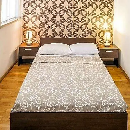 Guestrooms Hotel *