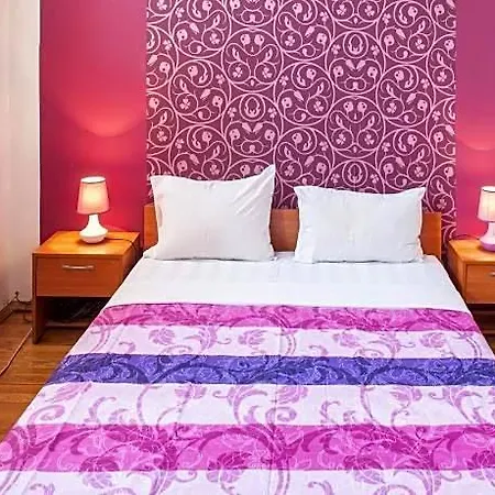 Guestrooms Hotel *