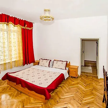 Guestrooms *